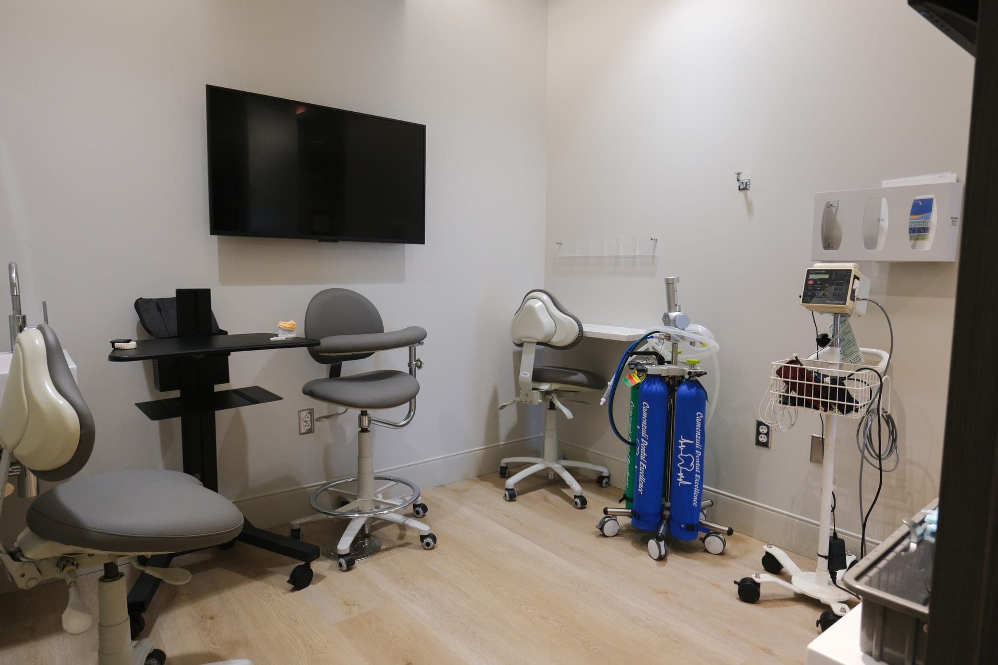 The sedation suite, with its monitoring equipment and gas delivery system
